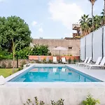 Near Mount Etna With Pool Appartement Giarre