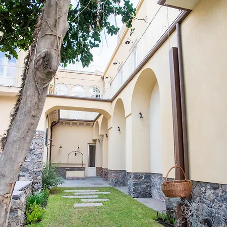 Near Mount Etna With Pool Appartement *